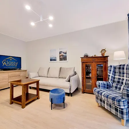 Classy - - Piastowska By The Sea Apartment